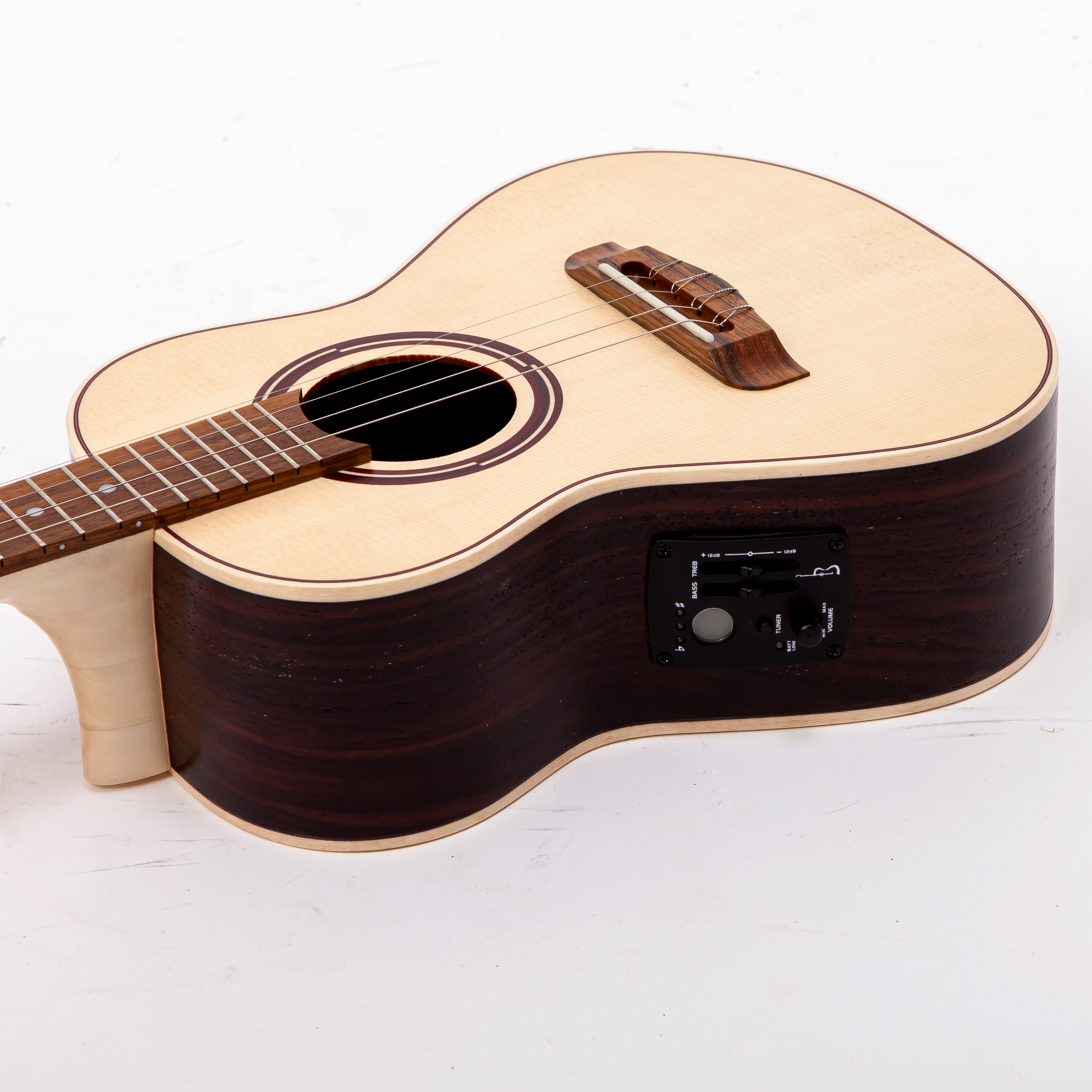 Cavaquinho Luthier Eléctrico with case