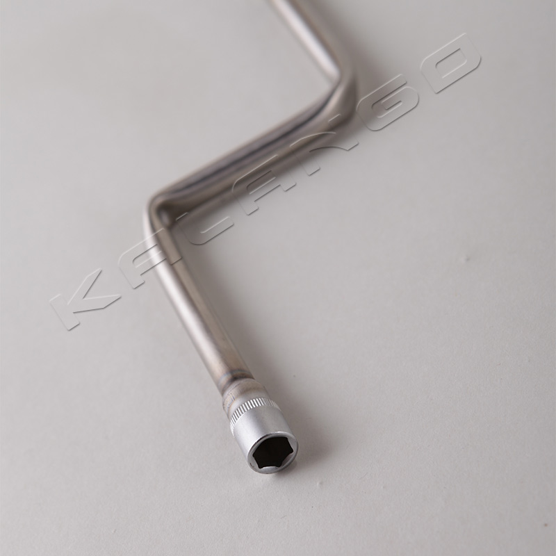 Twin tip crank tuning key