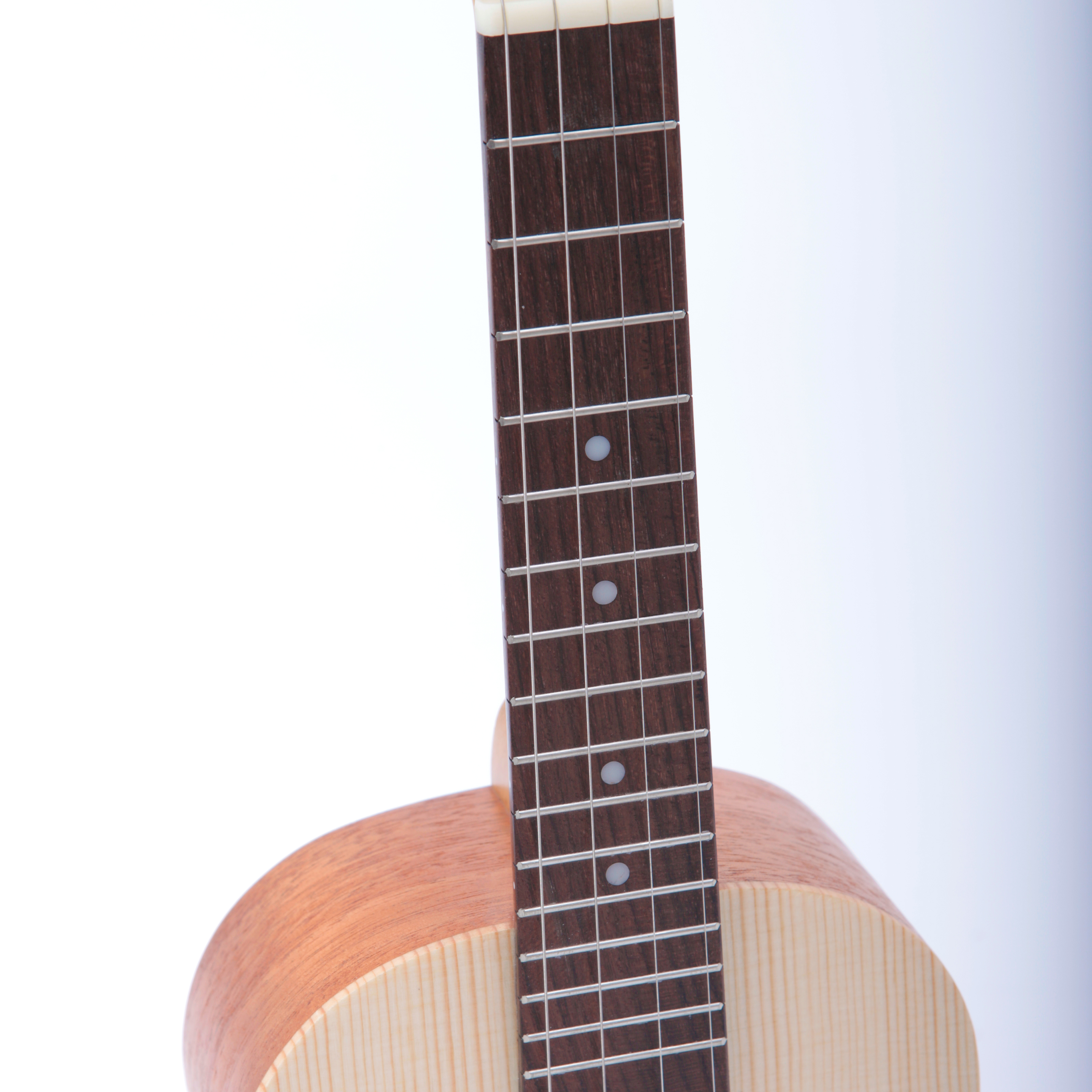 Cavaquinho Básico wide fingerboard